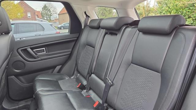 Land Rover Discovery Sport image 4