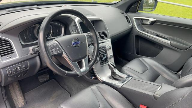 Volvo Xc60 image 2