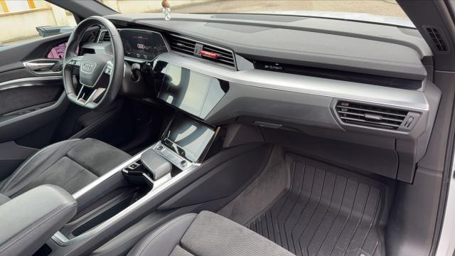 Audi E-Tron image 4