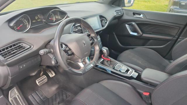 Peugeot 308 image 1