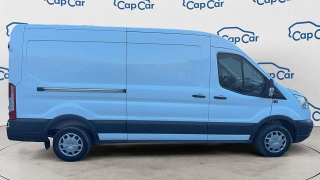 Ford Transit image 3