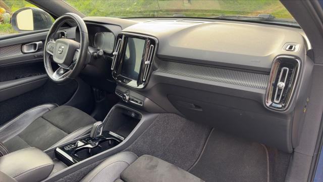 Volvo Xc40 image 9