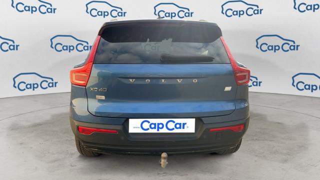 Volvo Xc40 image 2