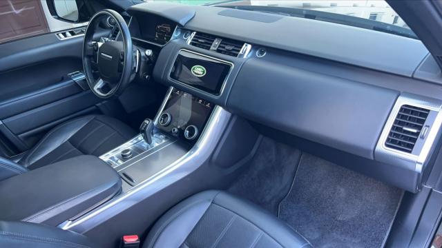 Land Rover Range Rover Sport image 7