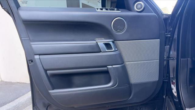 Land Rover Range Rover Sport image 3