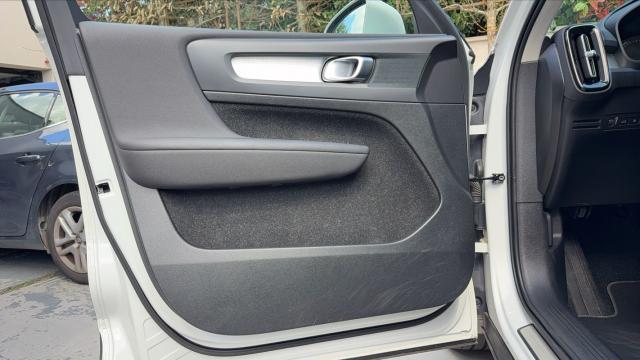Volvo Xc40 image 7