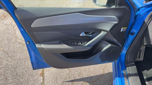 Peugeot 308 image 9