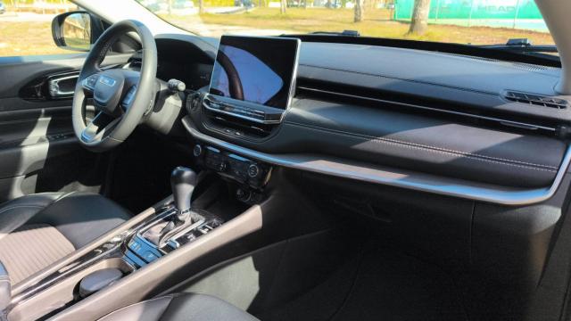 Jeep Compass image 4