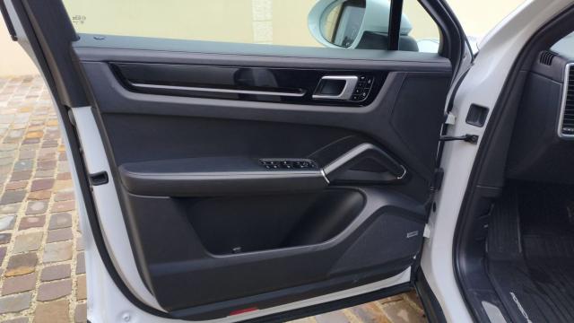 Porsche Cayenne Coupé image 6