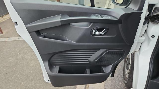 Renault Trafic image 7
