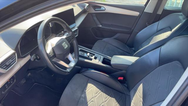 Seat Leon image 3