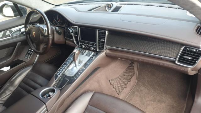 Porsche Panamera image 4