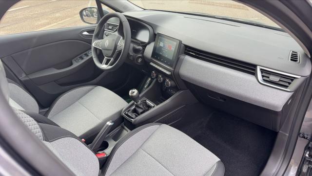 Renault Clio image 3