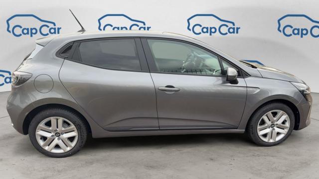 Renault Clio image 9