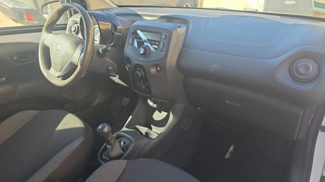 Peugeot 108 image 8