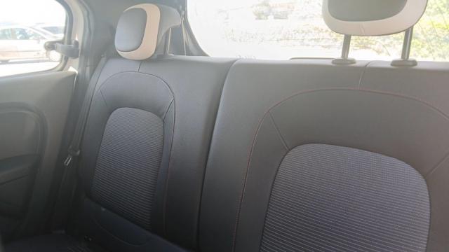 Renault Twingo image 6