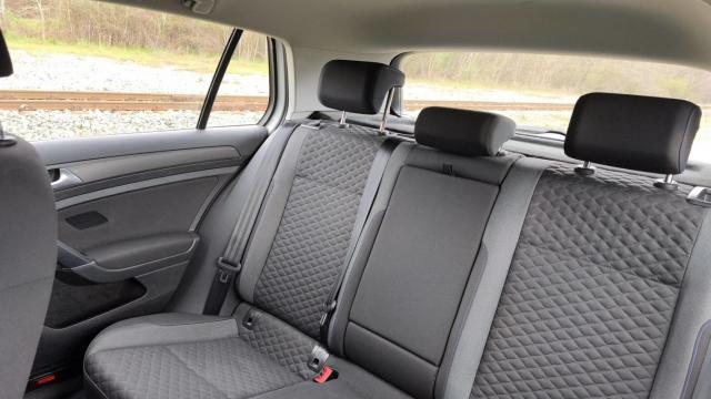 Volkswagen Golf image 1