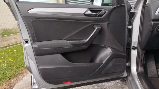 Volkswagen T-Roc image 1
