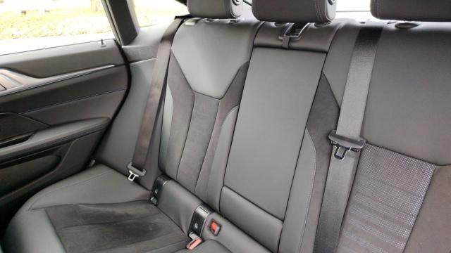Bmw I4 image 9