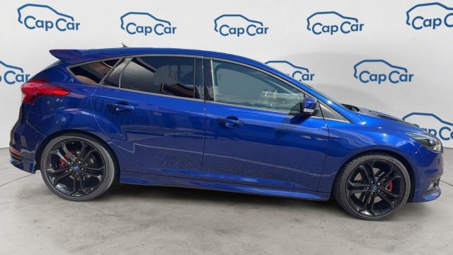 Ford Focus image 3