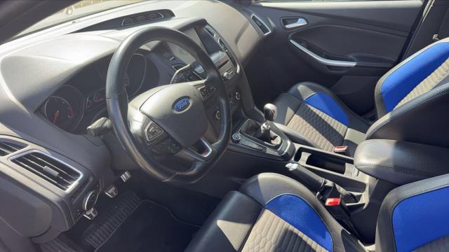 Ford Focus image 7