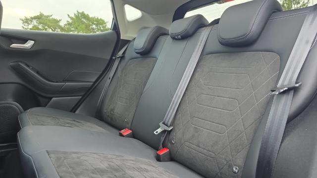 Ford Fiesta image 3