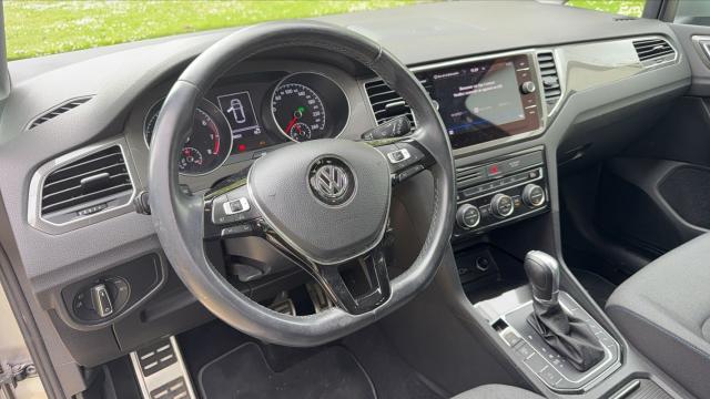 Volkswagen Golf Sportsvan image 4