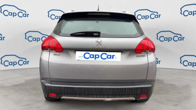 Peugeot 2008 image 3