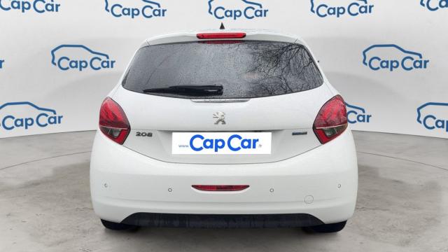 Peugeot 208 image 1