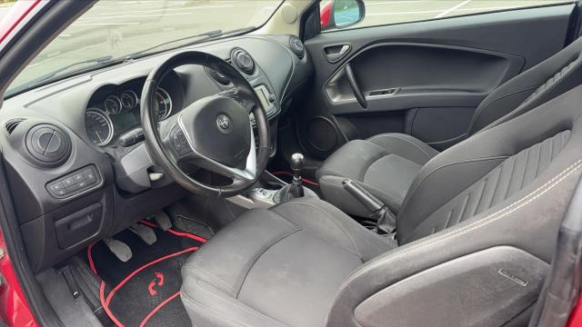 Alfa Romeo Mito image 8