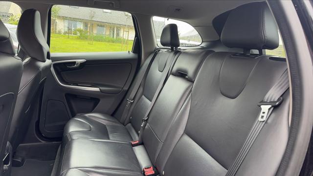 Volvo Xc60 image 6