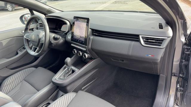 Renault Clio image 8