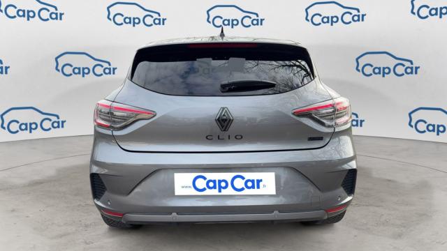 Renault Clio image 9