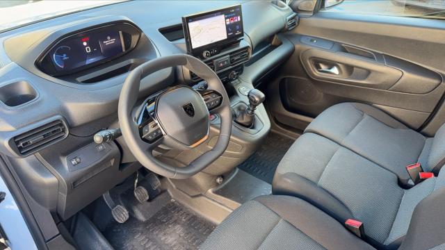 Peugeot Partner image 1