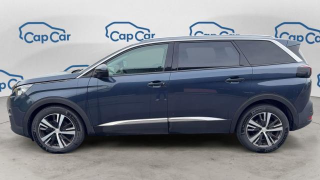 Peugeot 5008 image 1