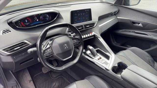 Peugeot 5008 image 8
