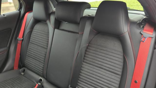 Mercedes Benz Classe Gla image 1