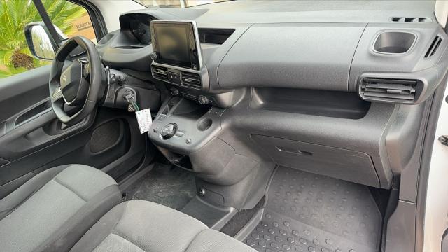 Peugeot Partner image 8