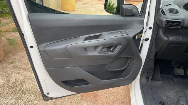 Peugeot Partner image 4