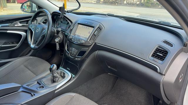 Opel Insignia image 8