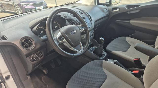 Ford Tourneo image 4