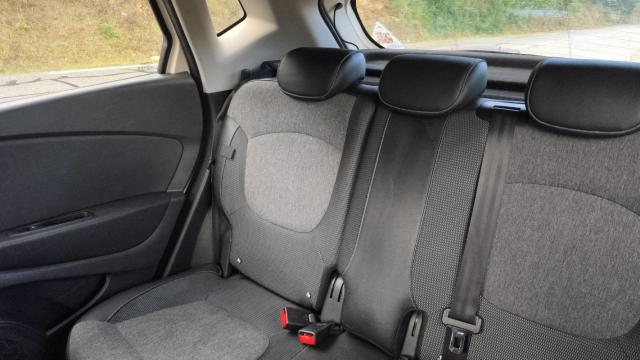 Renault Captur image 9