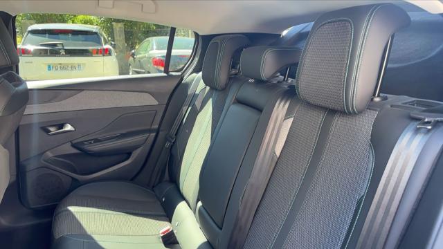 Peugeot 308 image 9