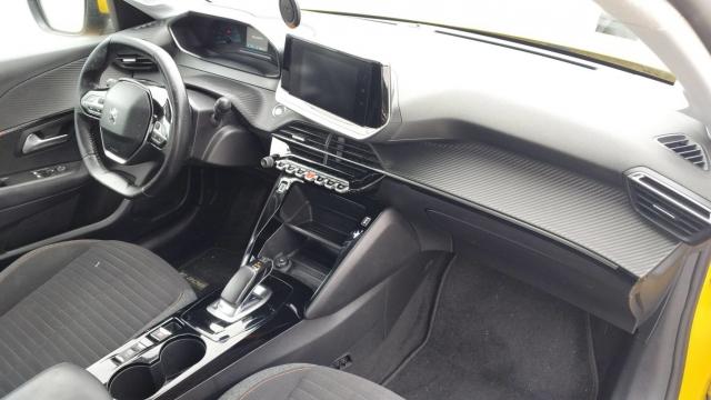 Peugeot E-208 image 8