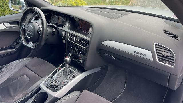 Audi A4 image 7