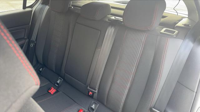 Peugeot 308 image 9