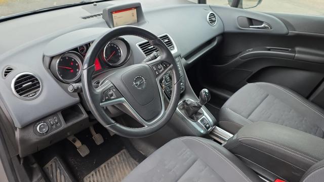 Opel Meriva image 2