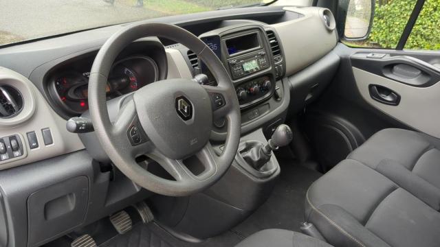 Renault Trafic image 4