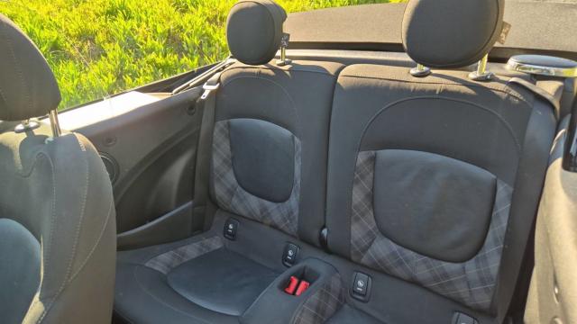 Mini Cooper S image 3