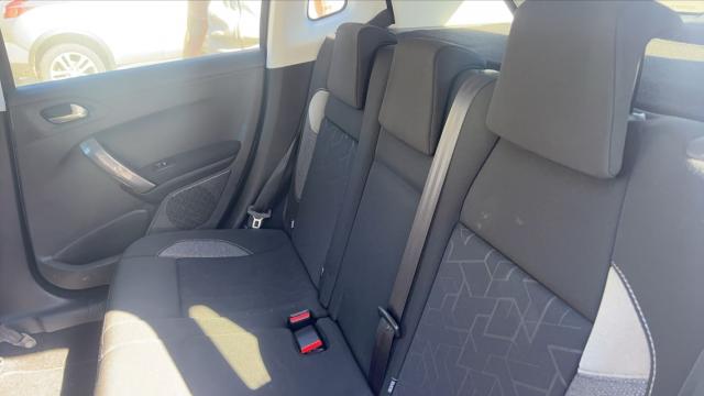 Peugeot 2008 image 7